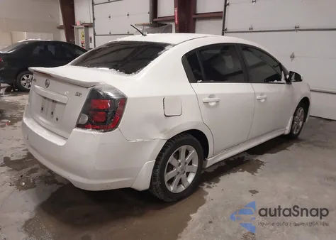 2012 Nissan Sentra 2.0 Sr z USA, uszkodzony, nr VIN 3N1AB6AP2CL778792